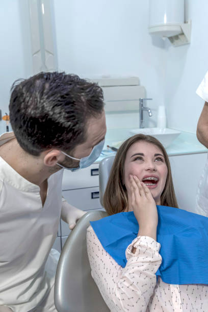 Best Broken or Chipped Tooth Repair in Dagsboro, DE